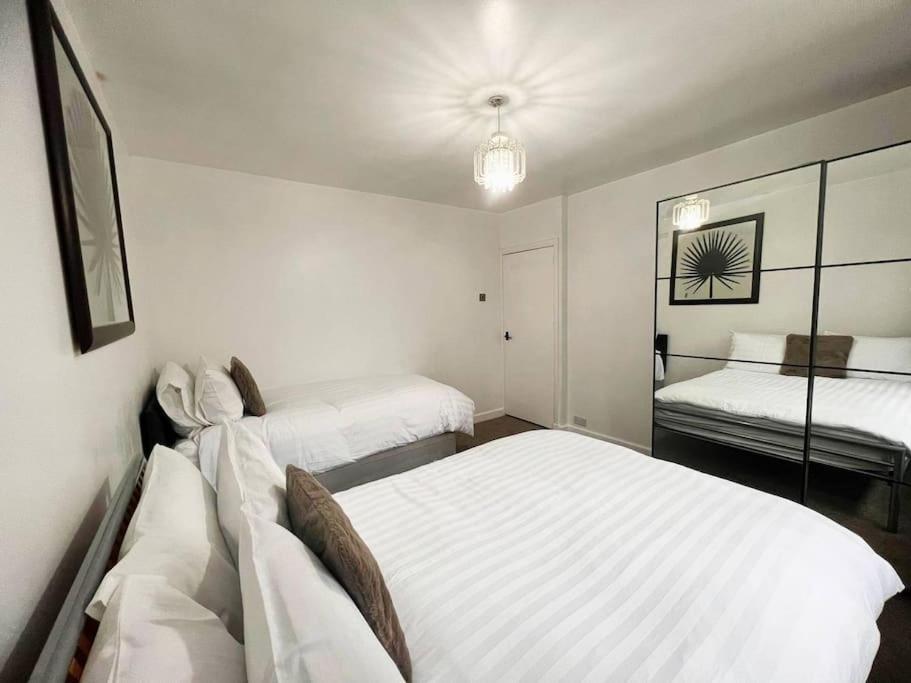 Shared House In Central Location อินเวอร์เนส ภายนอก รูปภาพ